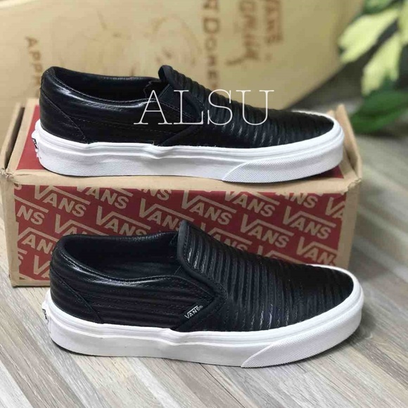 NWT VANS Classic Slip On Moto Leather Black Kid’s - Picture 5 of 8